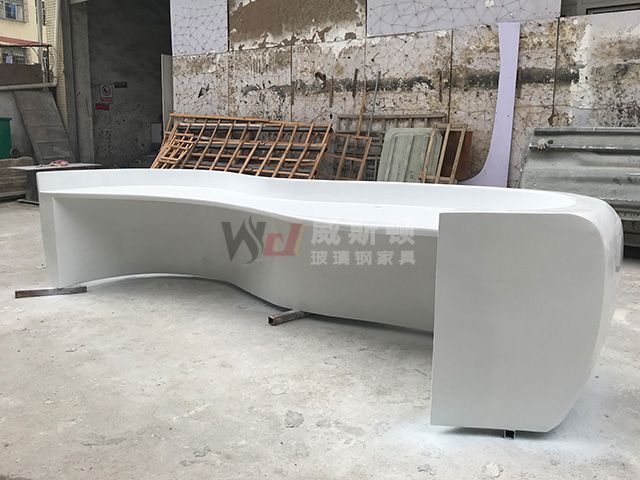店铺简约玻璃钢前台柜台定制案例