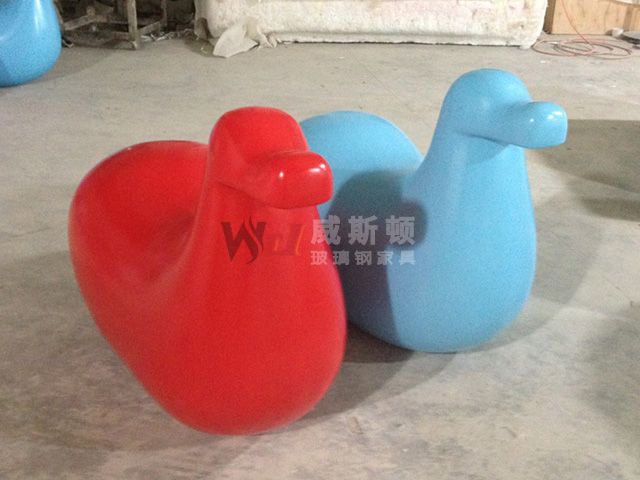 儿童乐园鸭子玻璃钢景观坐凳