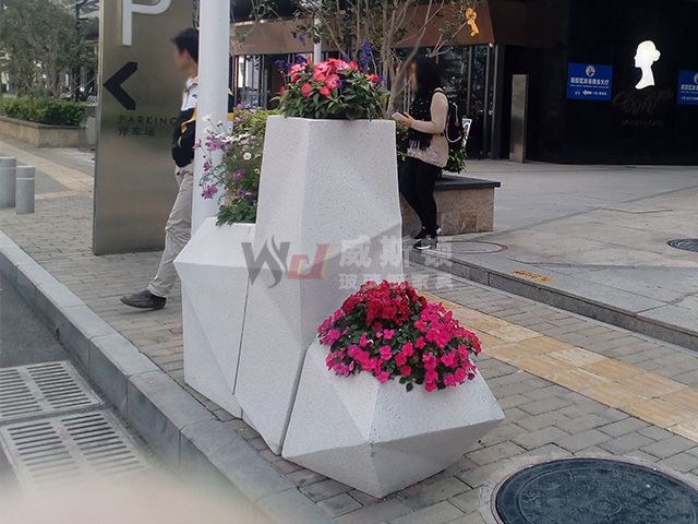 户外仿石头玻璃钢组合花盆