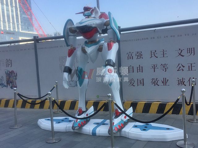 户外玻璃钢科技机器人物雕塑