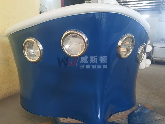 玻璃钢轮船船头装饰造型