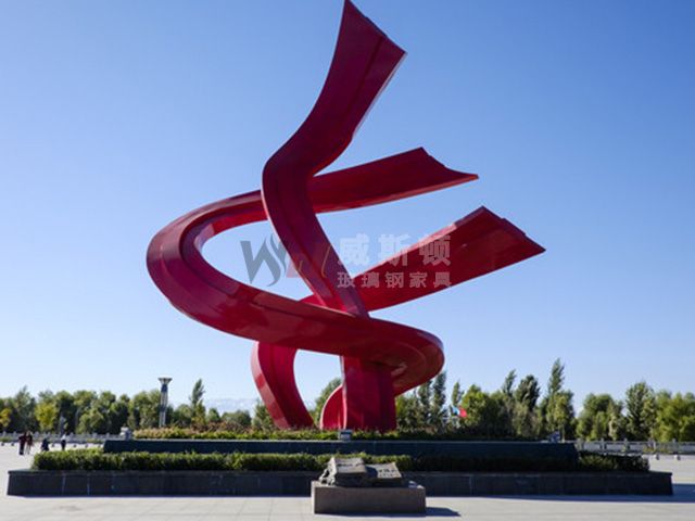 大型广场玻璃钢城市创意雕塑
